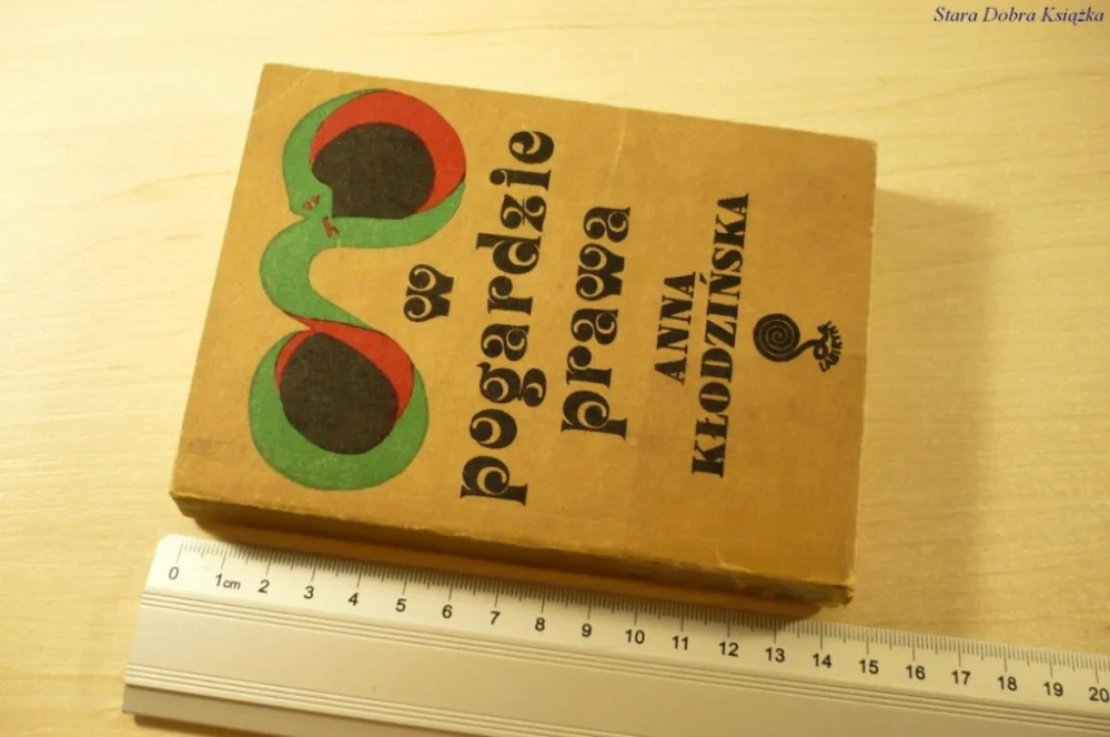 W POGARDZIE PRAWA - Anna Kłodzińska (1983) Hit cenowy