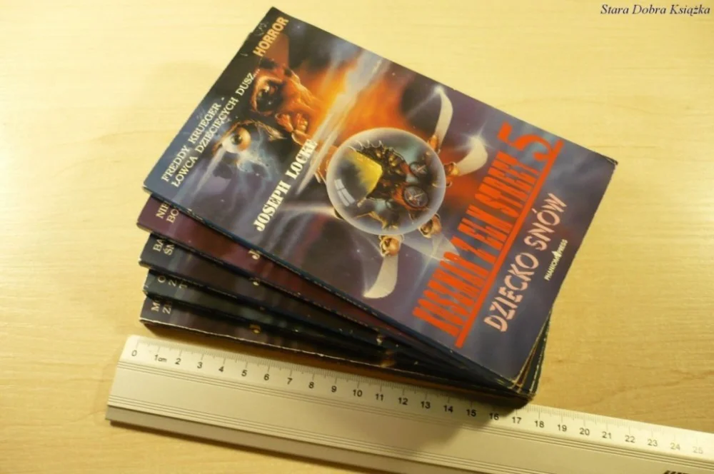 KOSZMAR Z ELM STREET. KOMPLET 5 CZĘŚCI - J. Cooper Szybka dostawa