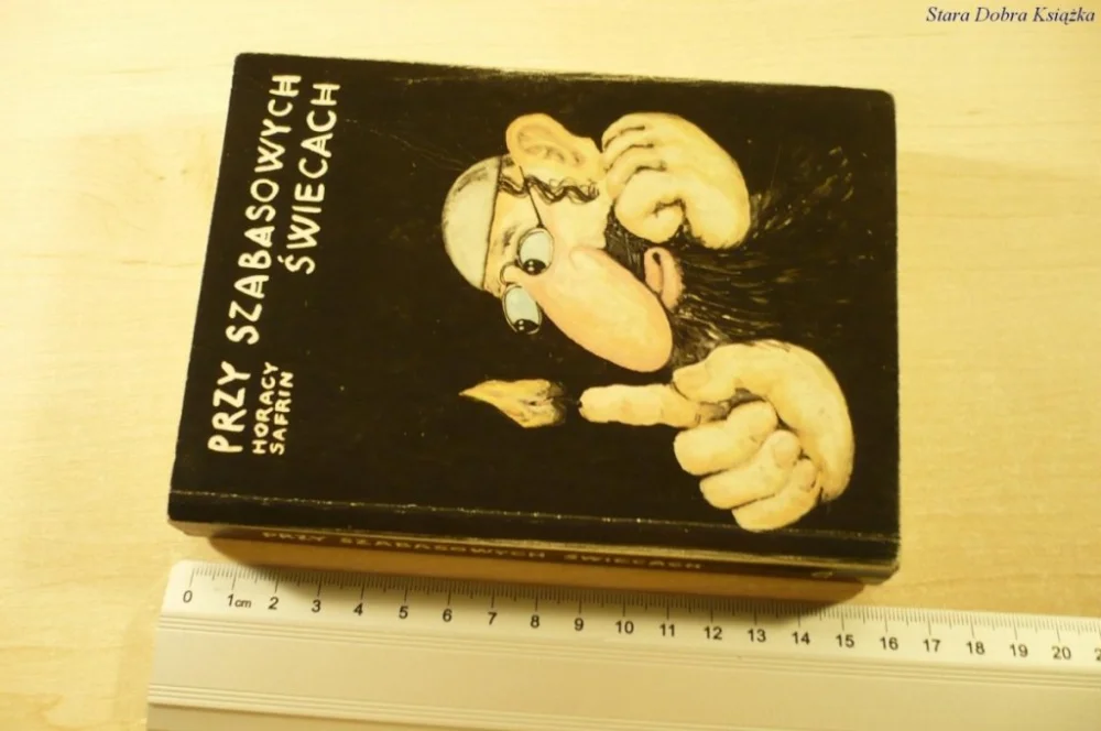 Szybka dostawa PRZY SZABASOWYCH ŚWIECACH - Horacy Safrin (7 1988)