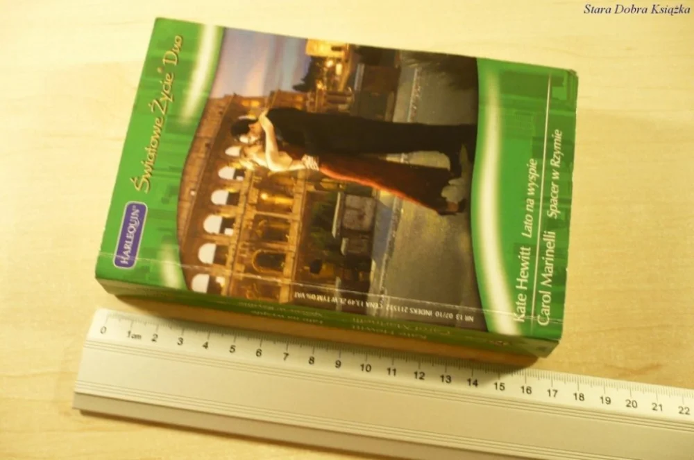 Bestseller LATO NA WYSPIE; SPACER W RZYMIE (2010)