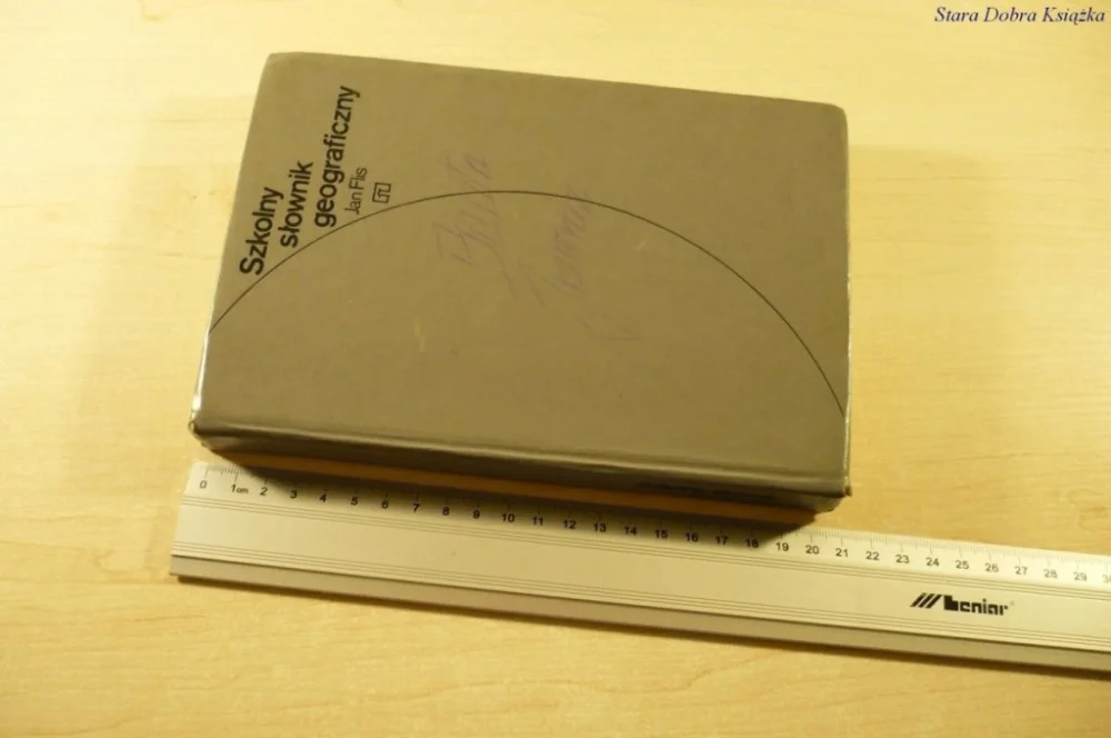 Rabat SZKOLNY SŁOWNIK GEOGRAFICZNY - Jan Flis (1982)