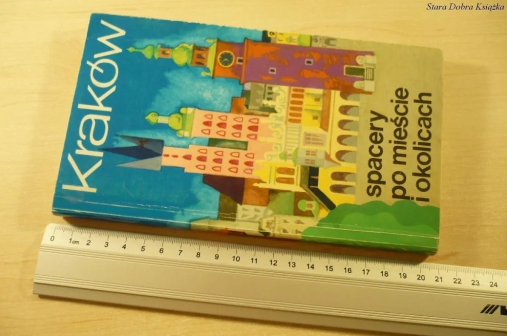 Wybór klientów KRAKÓW. SPACERY PO MIEŚCIE I OKOLICACH (1978)