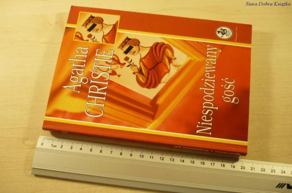 Rabat NIESPODZIEWANY GOŚĆ - Agatha Christie (2000)