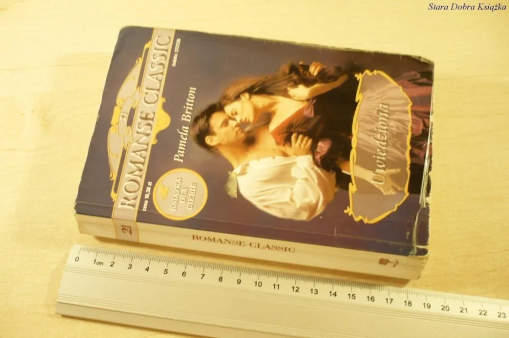 Ostatnie sztuki UWIEDZIONA - Pamela Britton (2004)