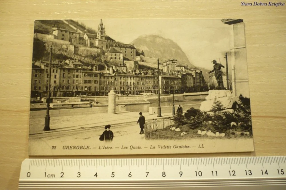 GRENOBLE - L' ISERE. - LES QUAIS - LA VEDETTE Obniżka ceny