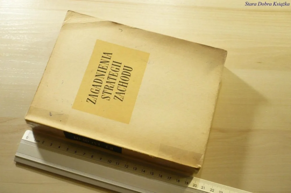 ZAGADNIENIA STRATEGII ZACHODU - Jacquot 1957 Bestseller