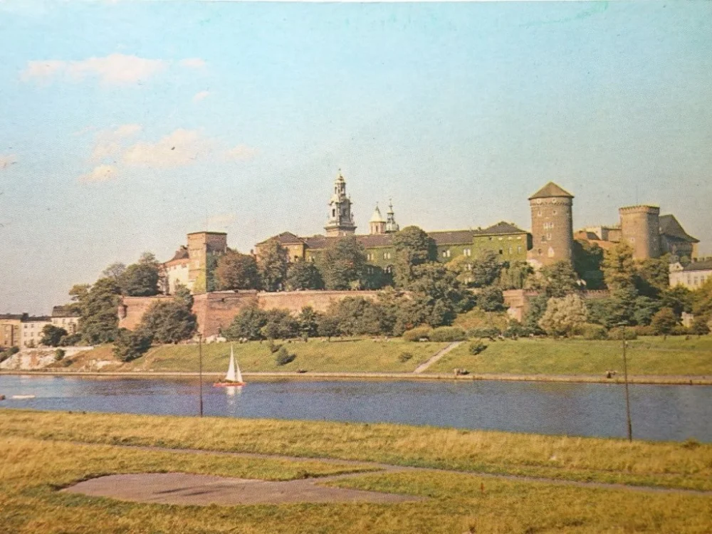KRAKÓW. WAWEL - WIDOK OD STRONY WISŁY K. JABŁOŃSKI Zamów dziś