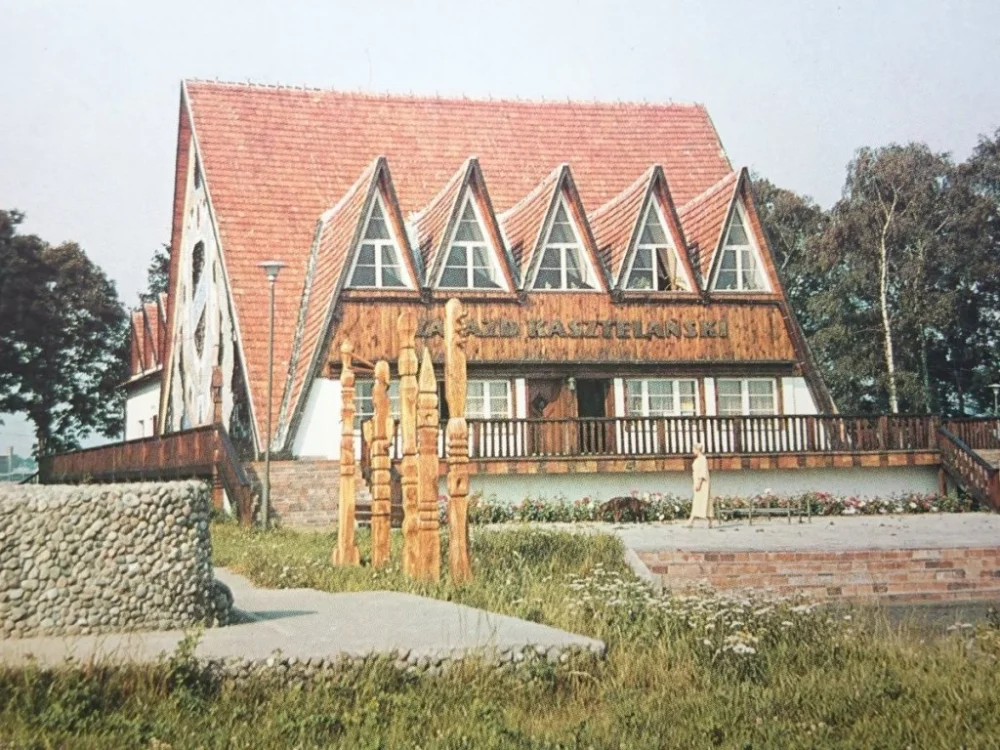Szybka dostawa KOŁOBRZEG. BUDZISTOWO. ZAJAZD KASZTELAŃSKI