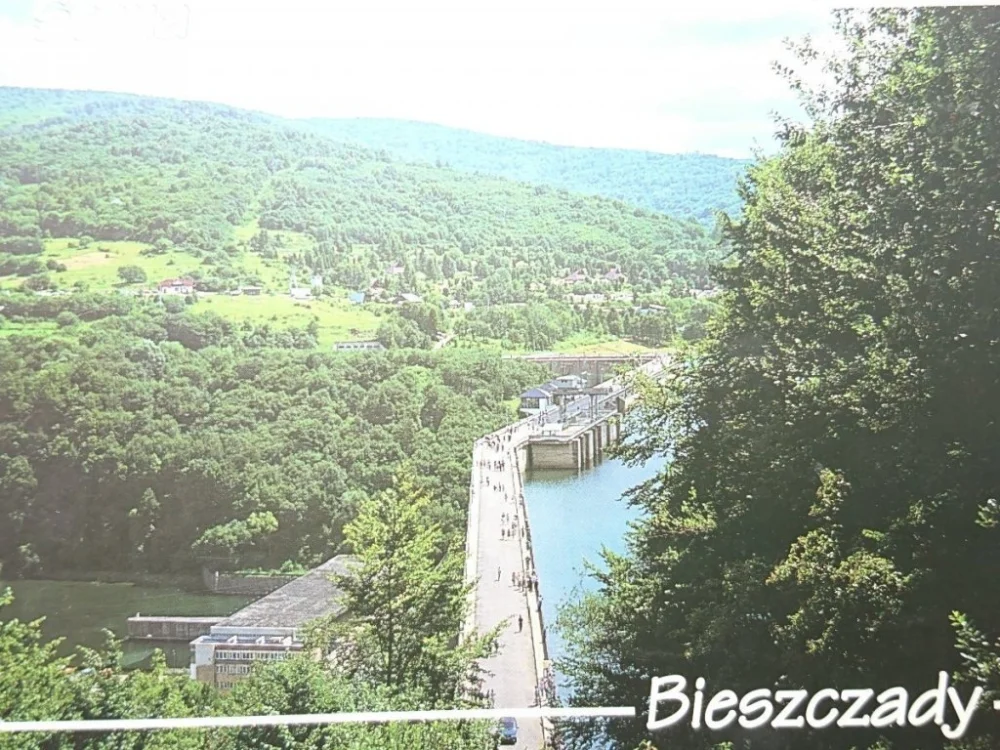 Wysoka jakość SOLINA. BIESZCZADY. ZAPORA NA JEZIORZE SOLIŃSKIM