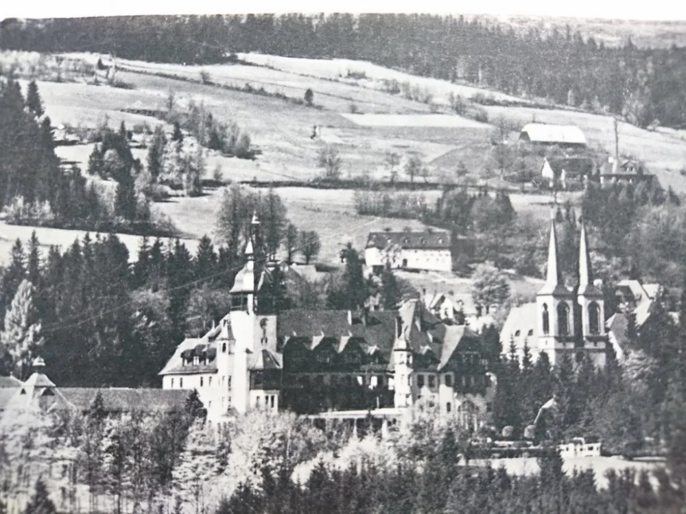BAD FLINSBERG/ISERGEBIRGE FOTO SCHONING CO. Premium