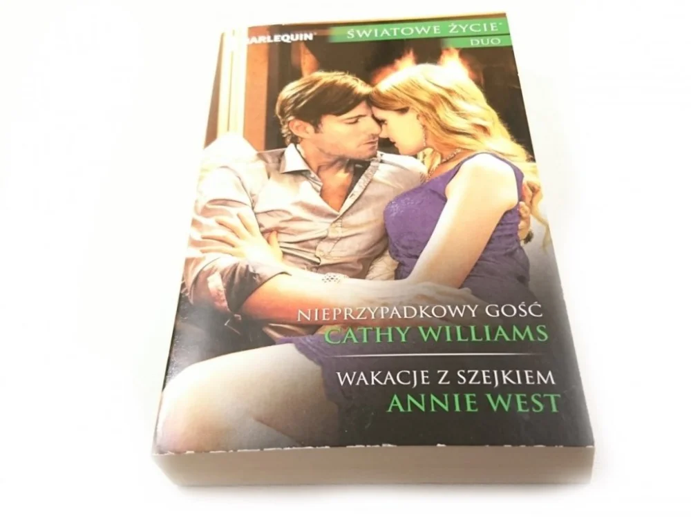 Obniżka ceny NIEPRZYPADKOWY GOŚĆ; WAKACJE Z SZEJKIEM 2018
